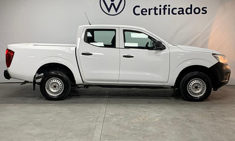 Nissan Np300 2020...