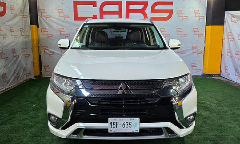 Mitsubishi Outlander...