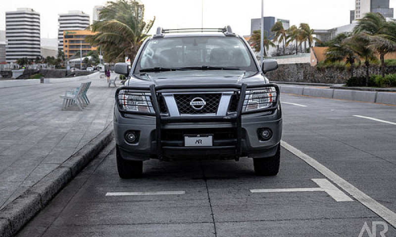 Nissan Frontier 2020...