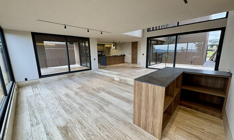 Residencia Con Acaba...