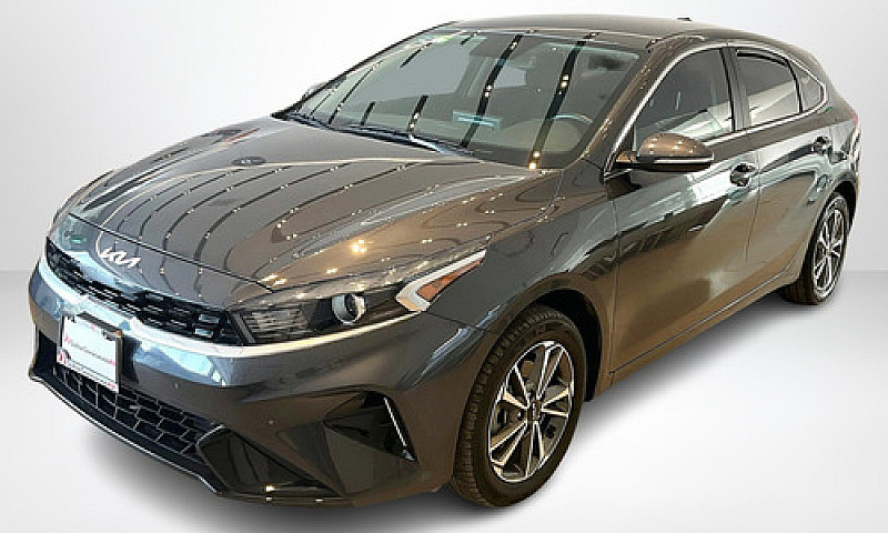 Kia Forte 2022...