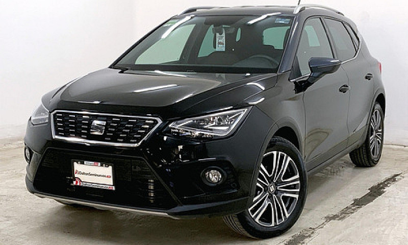 Seat Arona 2021...