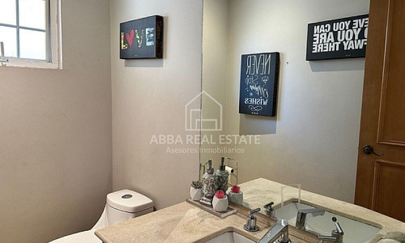 Casa En Venta, Valle...