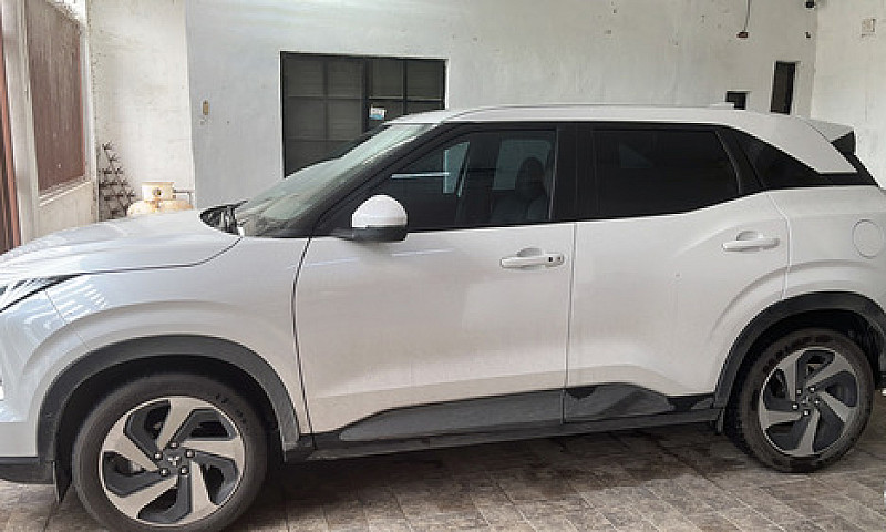 Mitsubishi Outlander...