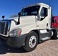 2017 Freightliner Cascadia Day Cab
