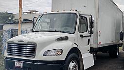 Camión Freightliner M2 106