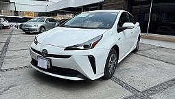 Toyota Prius 1.8 Base Cvt