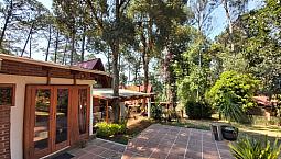 Avándaro, Valle De Bravo En Una Excelente Ubicación En Conjunto De Casas.