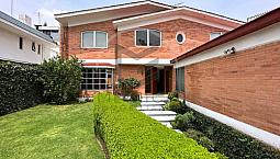 Casa En Venta  Col. Explanada De Las Fuentes