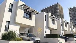  Casa En Venta Y Renta En Zibata  Con Opción A Recámara En Pb Y Baño Completo