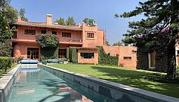 Casa En Venta, Barrio Santa Catarina