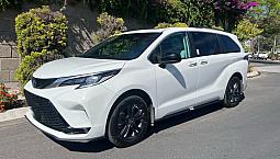 Toyota Sienna Híbrida Xse
