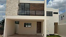 Casa En Venta Merida, Cholul, En Privada.