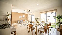 Casa En Venta En Paraiso Caucel, Dos Habitaciones Y Dos Pisos