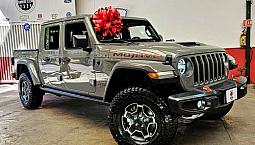 = Jeep // Gladietor // Mojave // 4X4 // 2023