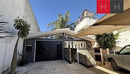 Casa En Venta Atrás De St Joseph, Periférico