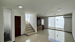 Casa En Venta Dentro De Fraccionamiento En Colonia Nuevo Mexico Zapopan