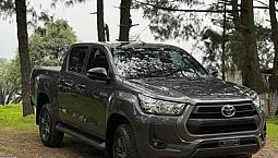 Toyota Hilux 2.7 Cabina Doble Sr Mt