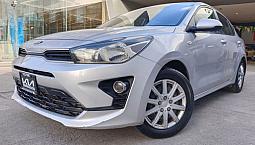Kia Rio 2021
