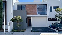 Zen Life Ii  El Marqués Casa En Venta 3 Habitaciones + Estudio En Pb