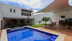 Casa Con Alberca En Fraccionamiento Con Seguridad