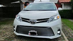 Toyota Sienna 3.5 Xle Piel At