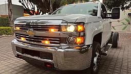 Chevrolet Silverado 3500 6.0 3500 Chasis Cab V8 Man At