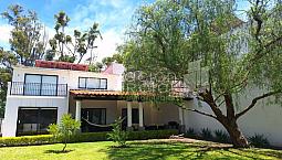 Oportunidad En Venta Casa En Jurica 1,000 M2 Frente Al Kennedy