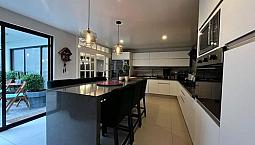 Casa Venta Residencial Ibiza Metepec 3 Pisos