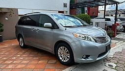 Toyota Sienna 3.5 Xle V6/ Qc At