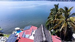 Residencia A Orilla Del Lago