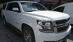 Chevrolet Suburban 2019 5.3 V8 Ls Tela At