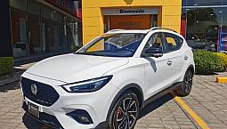 Mg Zs 5P Elegance Red Pack L4/1.5 Aut