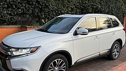 Mitsubishi Outlander 2.4 Se Plus Cvt