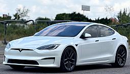 Tesla Model S Plaid