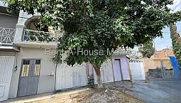 Casa Con Local Comercial Disponible En Venta En La Colonia Reforma Agraria, Qro. 