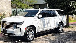 Chevrolet Suburban 6.2 High Country 4X4 At