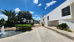 Casa De 3 Habitaciones En Venta En Privada, Cholul