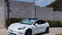 Tesla Model X 2020