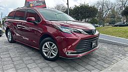 Toyota Sienna 2022
