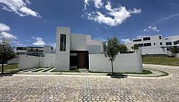 Vendo Casa En Lomas De Angelópolis Lli