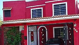 Se Vende Casa En Merida 4 Recamaras( Una Rec En Planta Baja) Piscina--4 Baños--Cuarto De Tv