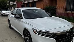 Honda Accord 2.0 Touring At