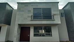Casa En Venta En Residencial Del Parque El Marques Querétaro Cerca De El Mirador | 2 Recámaras