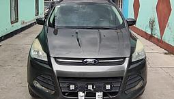 Ford Escape 2.5 Se Plus Piel Limited T/Pano At