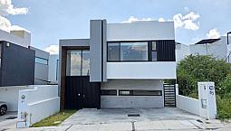 Venta Casa Zibatá Querétaro Fraccionamiento Cardon 5.4