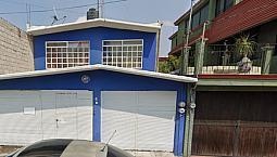 Casa En Venta En Calle Río Amazonas 6, Jardines De Morelos, 55070 Ecatepec De Morelos,4 Ajrj