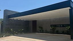 Casa Enorme De 1 Piso En Renta, Con Alberca Y Amenidades. ¡En Privada!