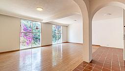 Departamento En Venta En Col. Del Carmen