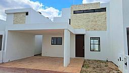 Casa En Venta En Mérida,Yucatán En Conkal En Privada Botánico.